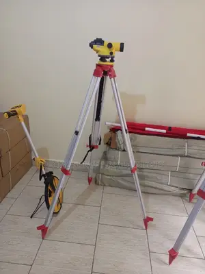 Dumpy Level ( Machine Head,5m Staff Tripod)