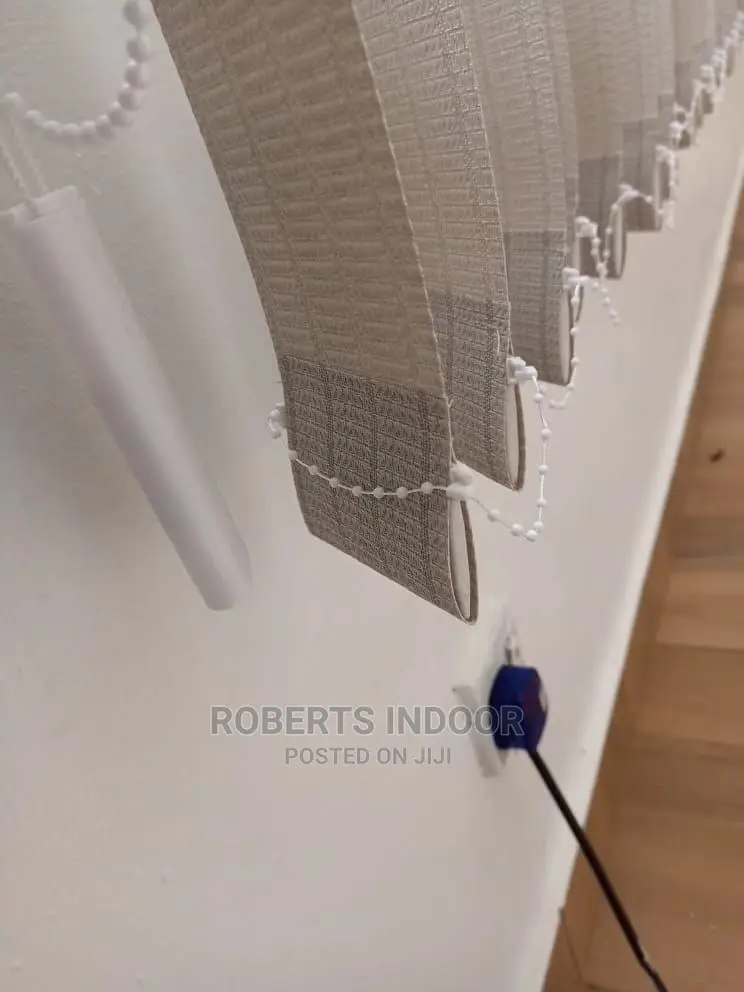 Elegant Vertical Office Window Blinds