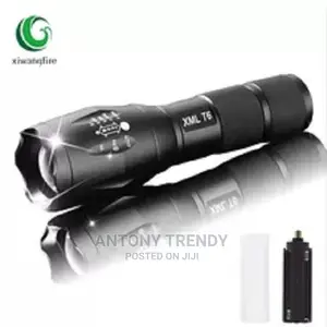 XM-L2 U3 T6 Tactical Led Flashlight .