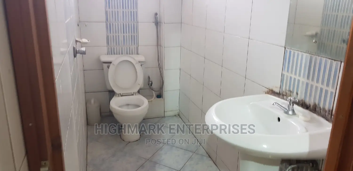 Hotel for Sale in South C