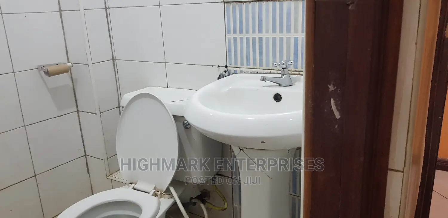 Hotel for Sale in South C