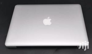 Laptop Apple MacBook Pro 4GB Intel Core i5 HDD 500GB
