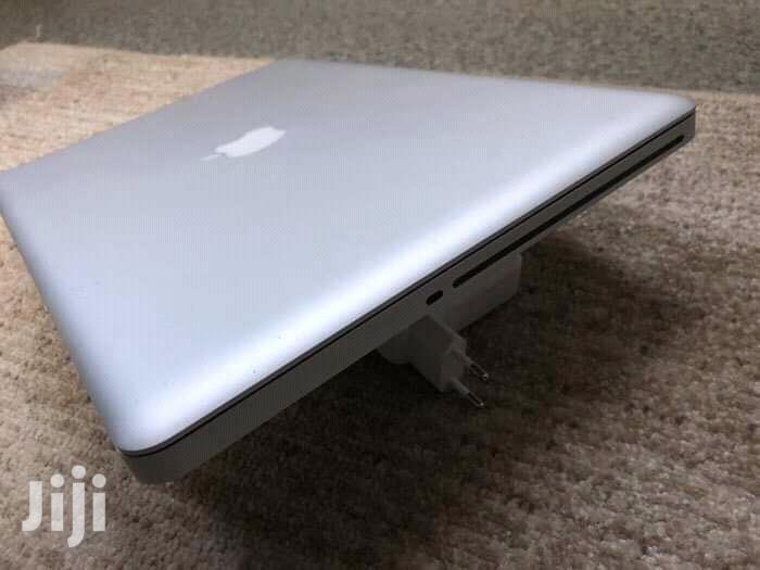 Laptop Apple MacBook Pro 13.3" 500GB HDD 4GB RAM