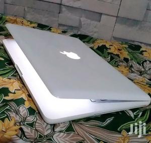 Laptop Apple MacBook 14" 320GB HDD 2GB RAM