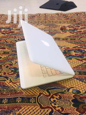 Laptop Apple MacBook 14" 320GB HDD 4GB RAM