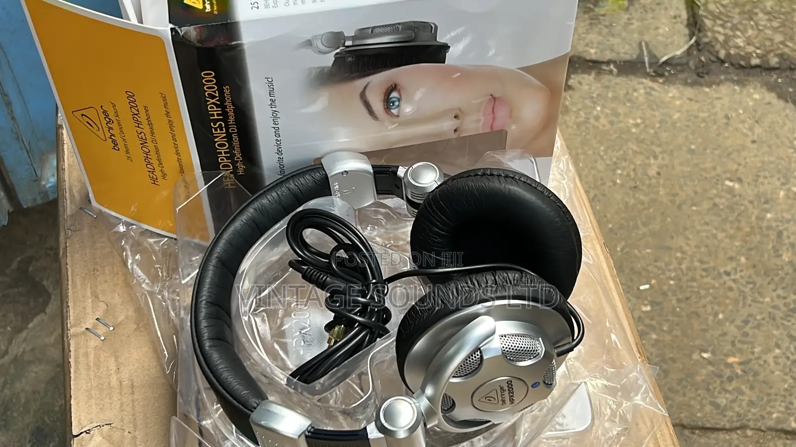 Behringer Hpx2000