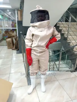 Bee Suits-Vented Suit