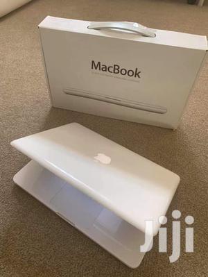 Laptop Apple MacBook 4GB Intel Core 2 Duo HDD 320GB
