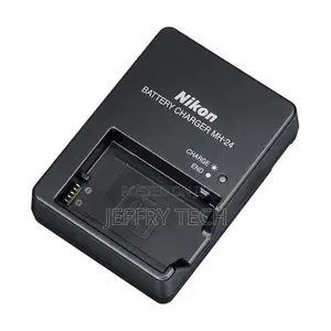 Nikon D5100 Charger