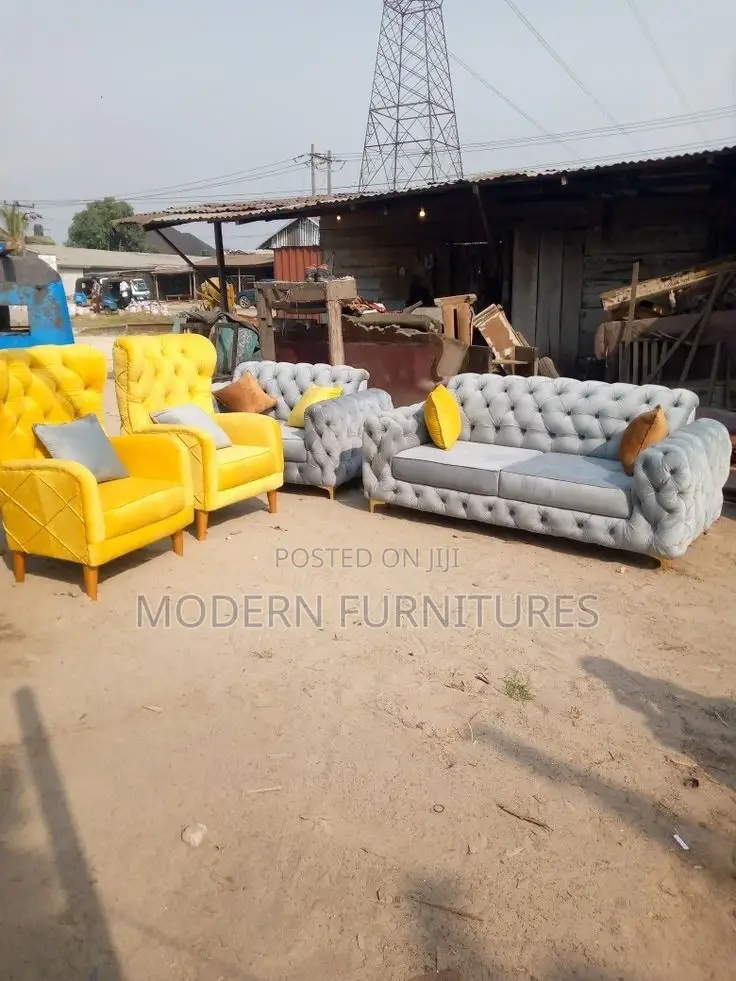 7 Seater Seat/Sofa/Chester