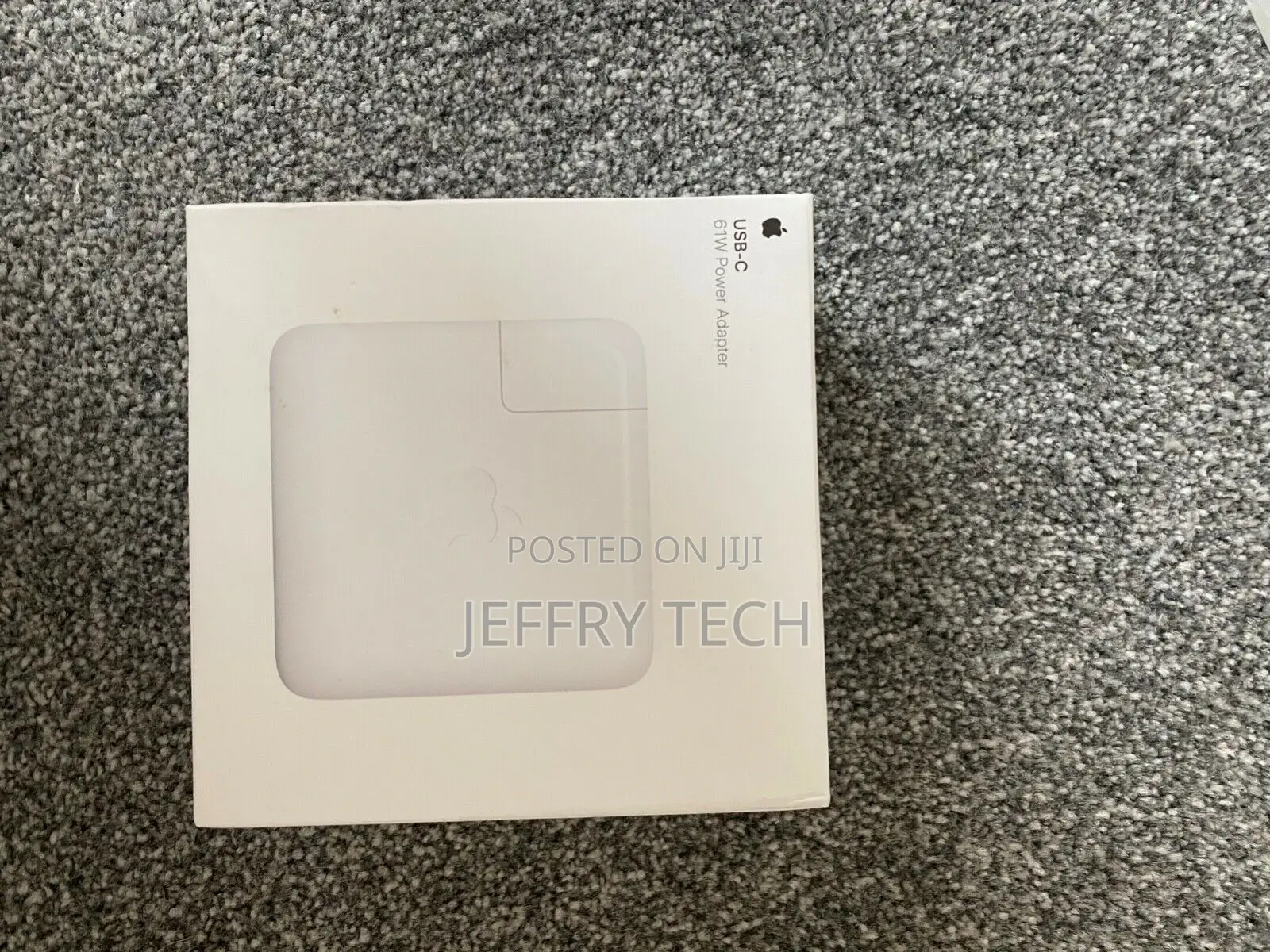 Apple 61w USB-C Power Adapter Charger