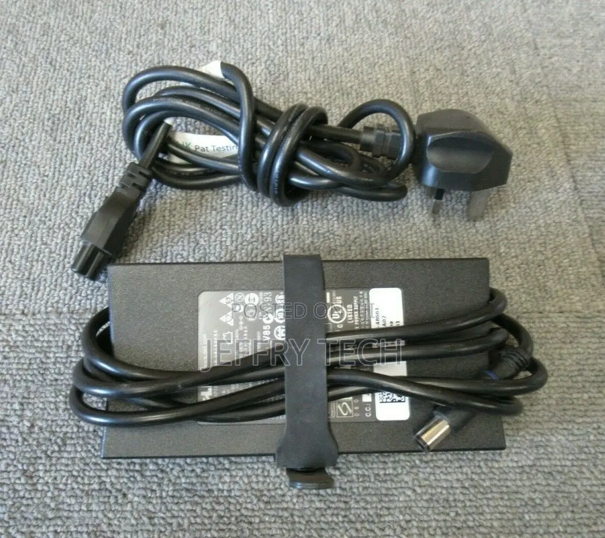 Dell CM161 DA130PE1-00 Notebook AC Power Adapter Charger 130