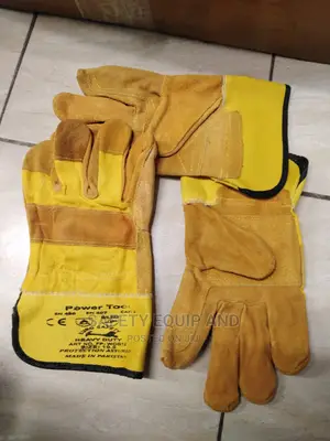 Yellow Cow Split Leather Gloves
