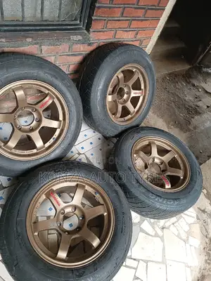 Toyota Offset Sport Rims Size 18