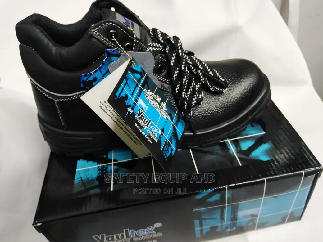 Fuel Resistant Safety Boot