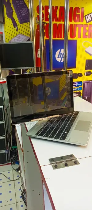 Laptop HP EliteBook Revolve 810 G3 Tablet 8GB Intel Core I5 SSD 128GB