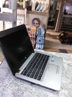 Laptop HP EliteBook 820 4GB Intel Core I5 HDD 500GB