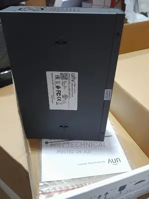 Brand New Uniview 8port POE Switch