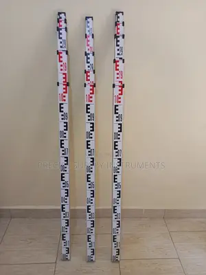 Levelling Staffs ( for Use With Dumpy Levels and Theodolite)