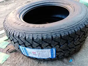 A/T Tyre 265/65r17