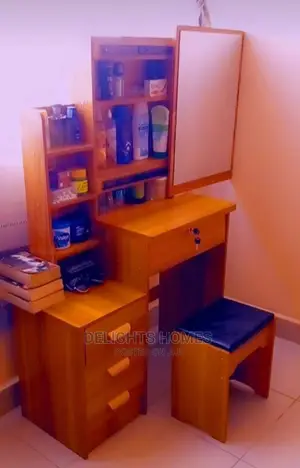 Minimalist Modern Dressing Table*