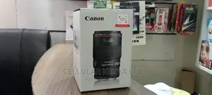 Canon EF 100mm F/2.8l Macro IS USM Lens