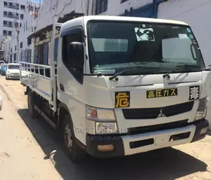 Mitsubishi Canter 2015 White