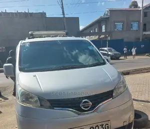 Nissan Nv200 Front Windscreen