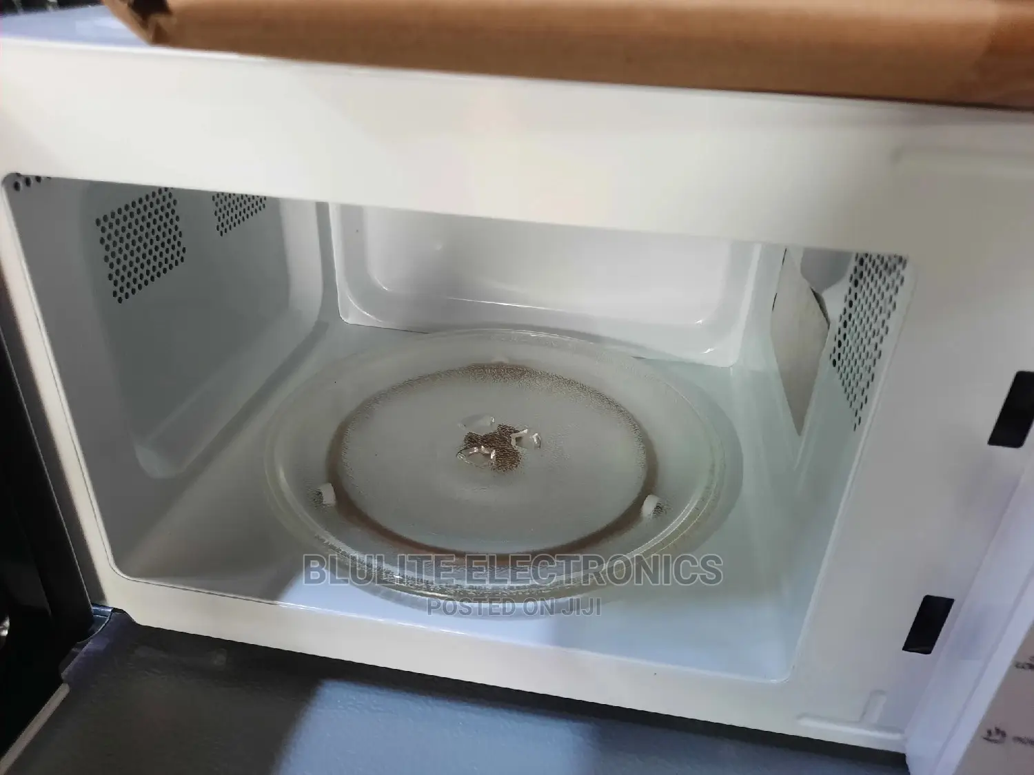 Icona Microwave