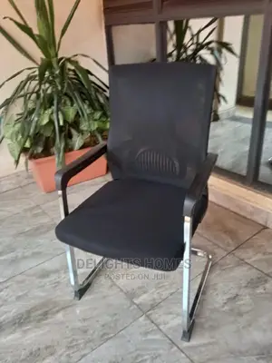 Orthopaedic Visitors/Office Chair