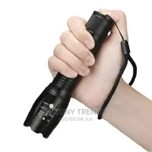 XML T6 Led Flashlight Tactical Flashlight Zoomable.