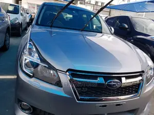Subaru Legacy 2014 Silver