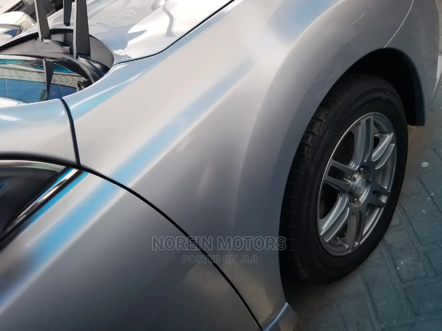 Subaru Legacy 2014 Silver