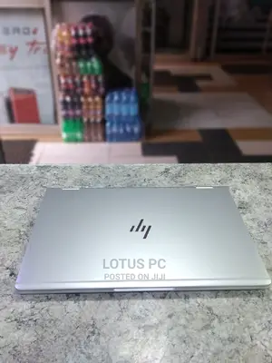 Laptop HP EliteBook 1030 8GB Intel Core I5 SSD 256GB
