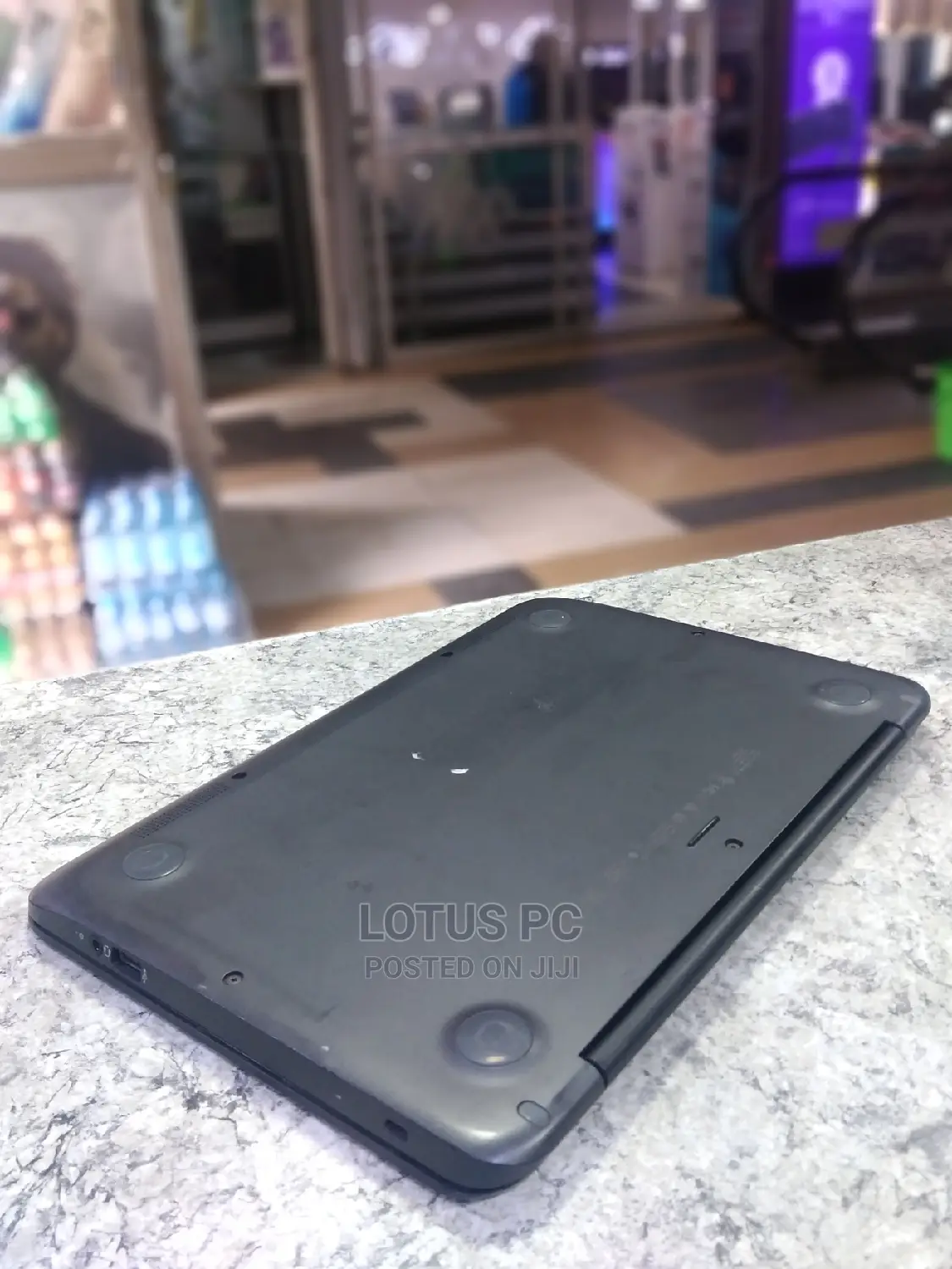 Laptop HP Stream Laptop 4GB Intel Celeron SSD 60GB