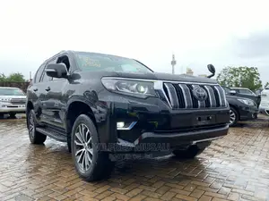 Toyota Land Cruiser Prado 2018 Black