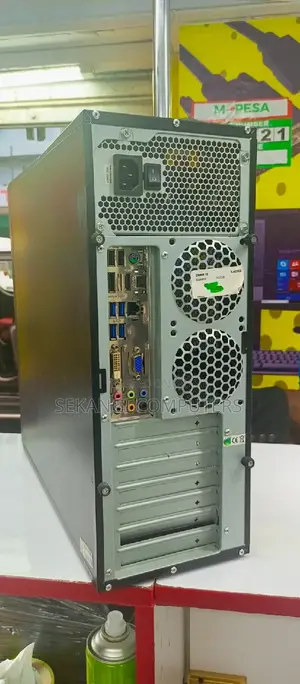 Desktop Computer Asus 4GB Intel Core I5 HDD 500GB