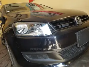 Volkswagen Polo 2014 Black