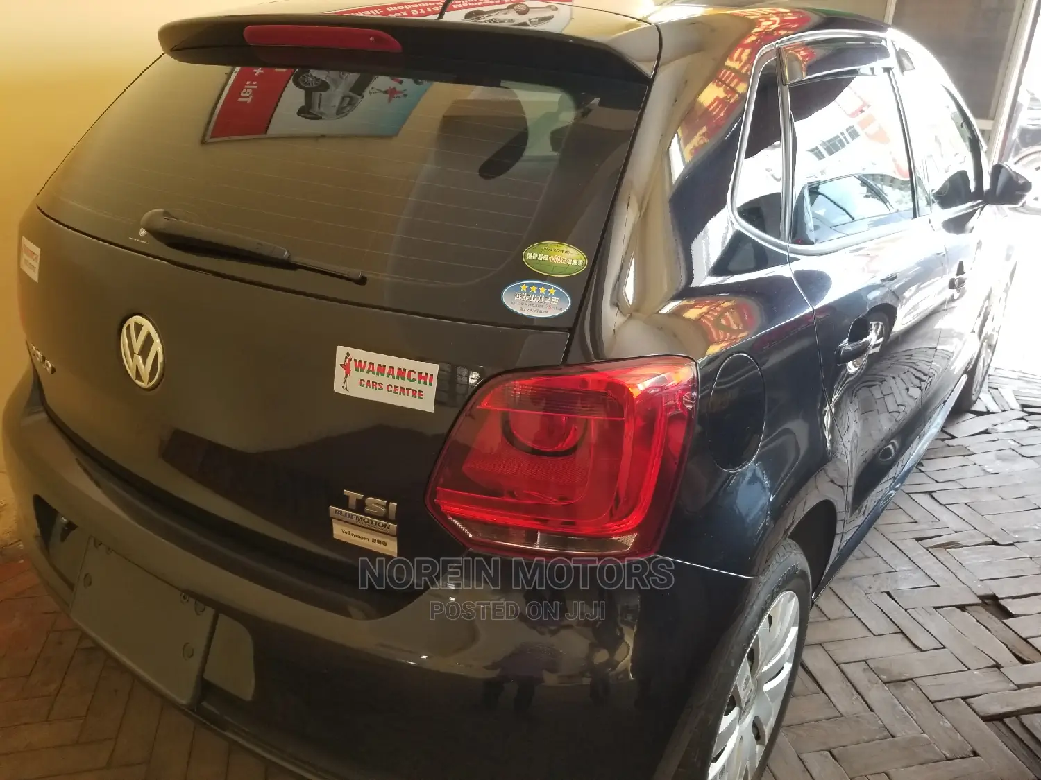 Volkswagen Polo 2014 Black