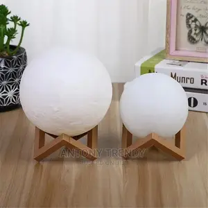 3D Print Moon Lamp, LED Night Light, 8CM Battery Powered .