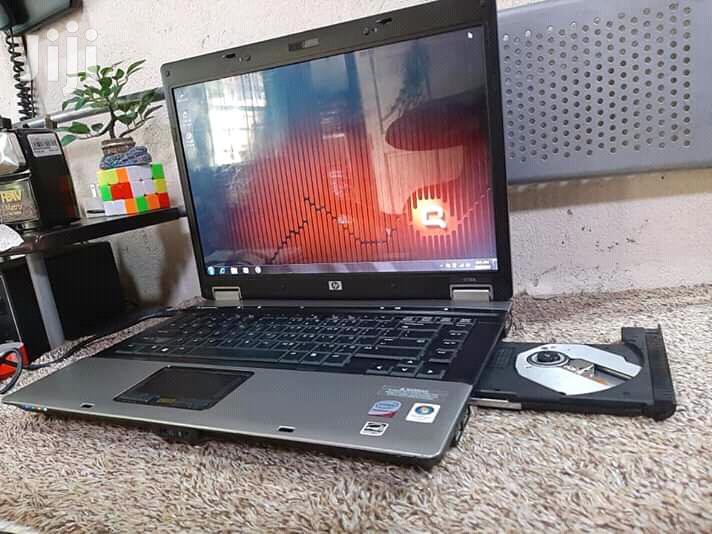 Laptop HP Compaq 6730b 2GB Intel Core 2 Duo HDD 250GB
