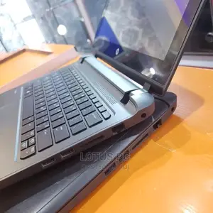 Laptop HP Pavilion 11 4GB Intel Core I3 HDD 500GB