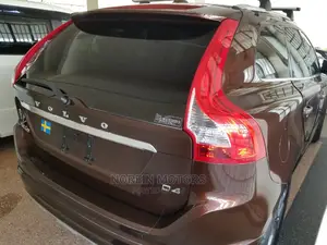 Volvo XC60 2015 Brown