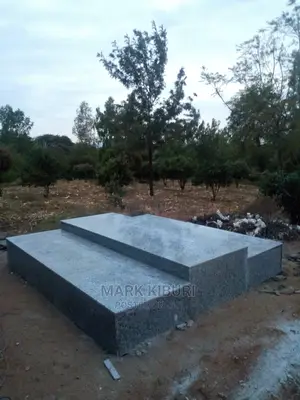 Granite(Quality Grave Tops)