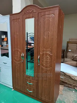 Spacious 3 Door Wardrobe