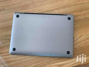 Laptop Apple MacBook Pro 4GB Intel Core i5 HDD 500GB