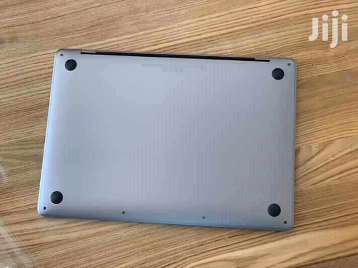 Laptop Apple MacBook Pro 4GB Intel Core i5 HDD 500GB