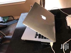 Laptop Apple MacBook Pro 4GB Intel Core i5 HDD 500GB