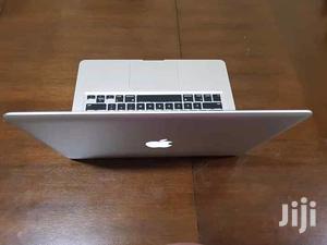 Laptop Apple MacBook Pro 4GB Intel Core i5 HDD 500GB