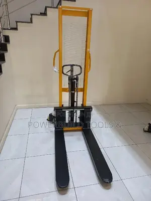 Hisaki Manual Stacker 2 Ton